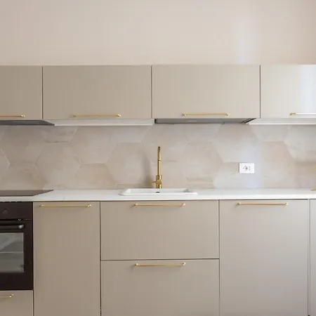 Daplace - Allegra Apartment *