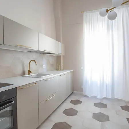 Daplace - Allegra Apartment